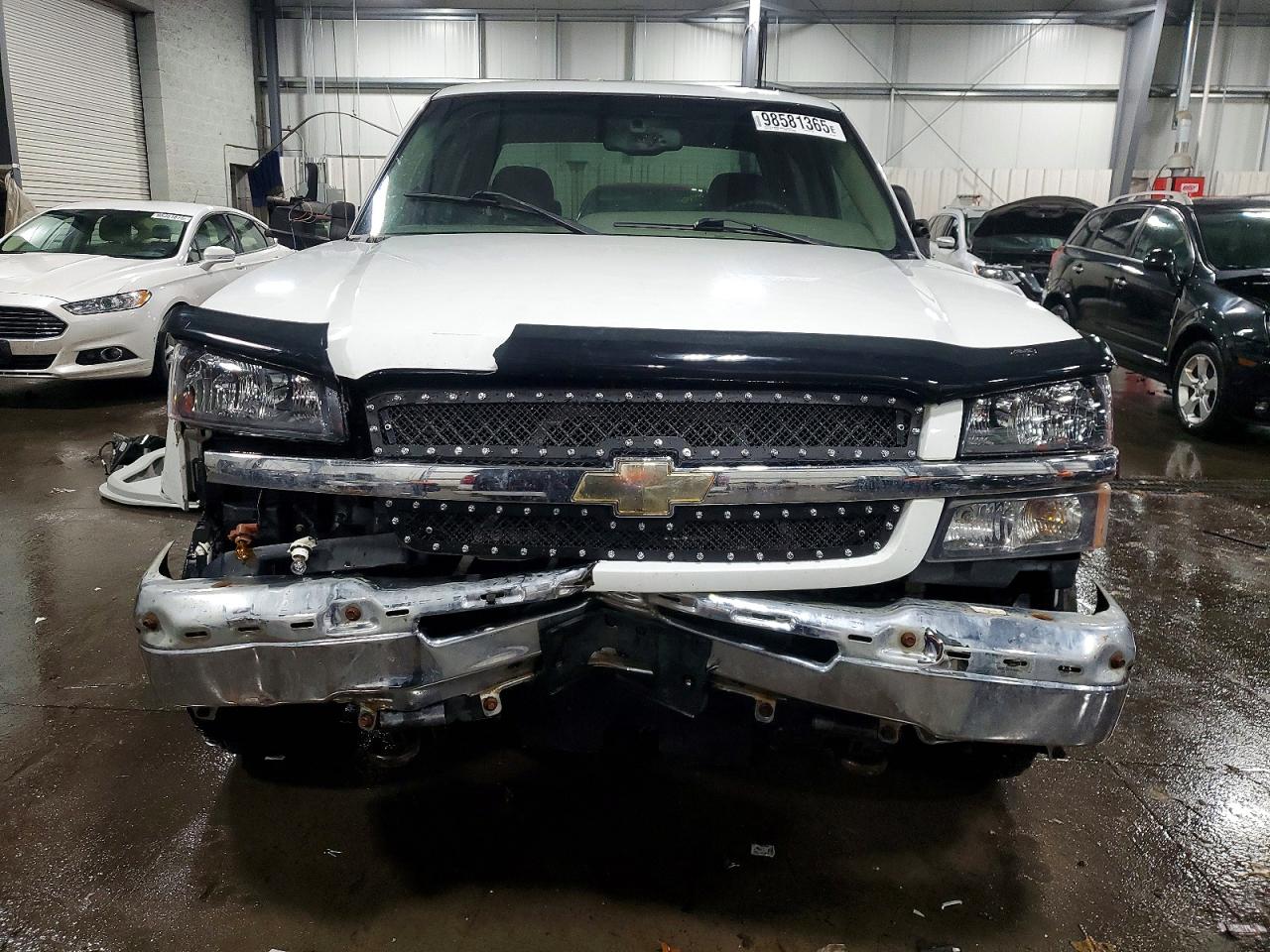 2004 CHEVROLET SILVERADO K2500 HEAVY DUTY photo 5