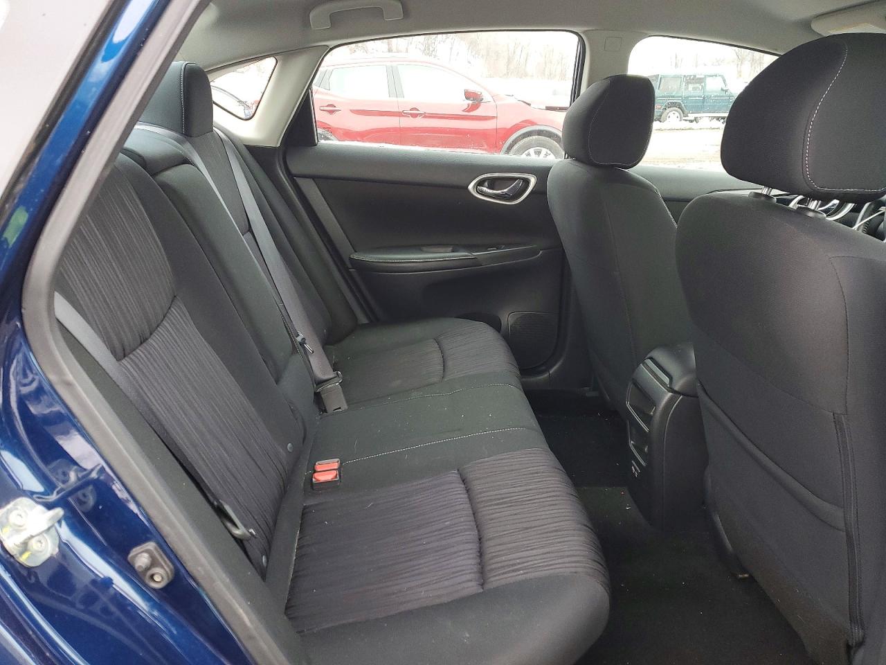 2019 NISSAN SENTRA SV photo 10
