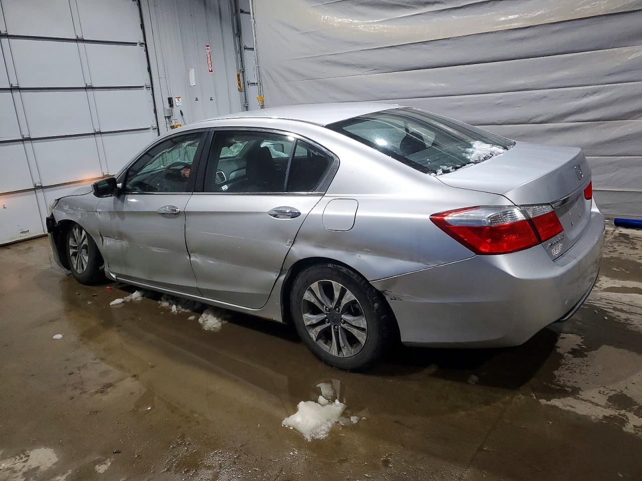 2014 HONDA ACCORD photo 2