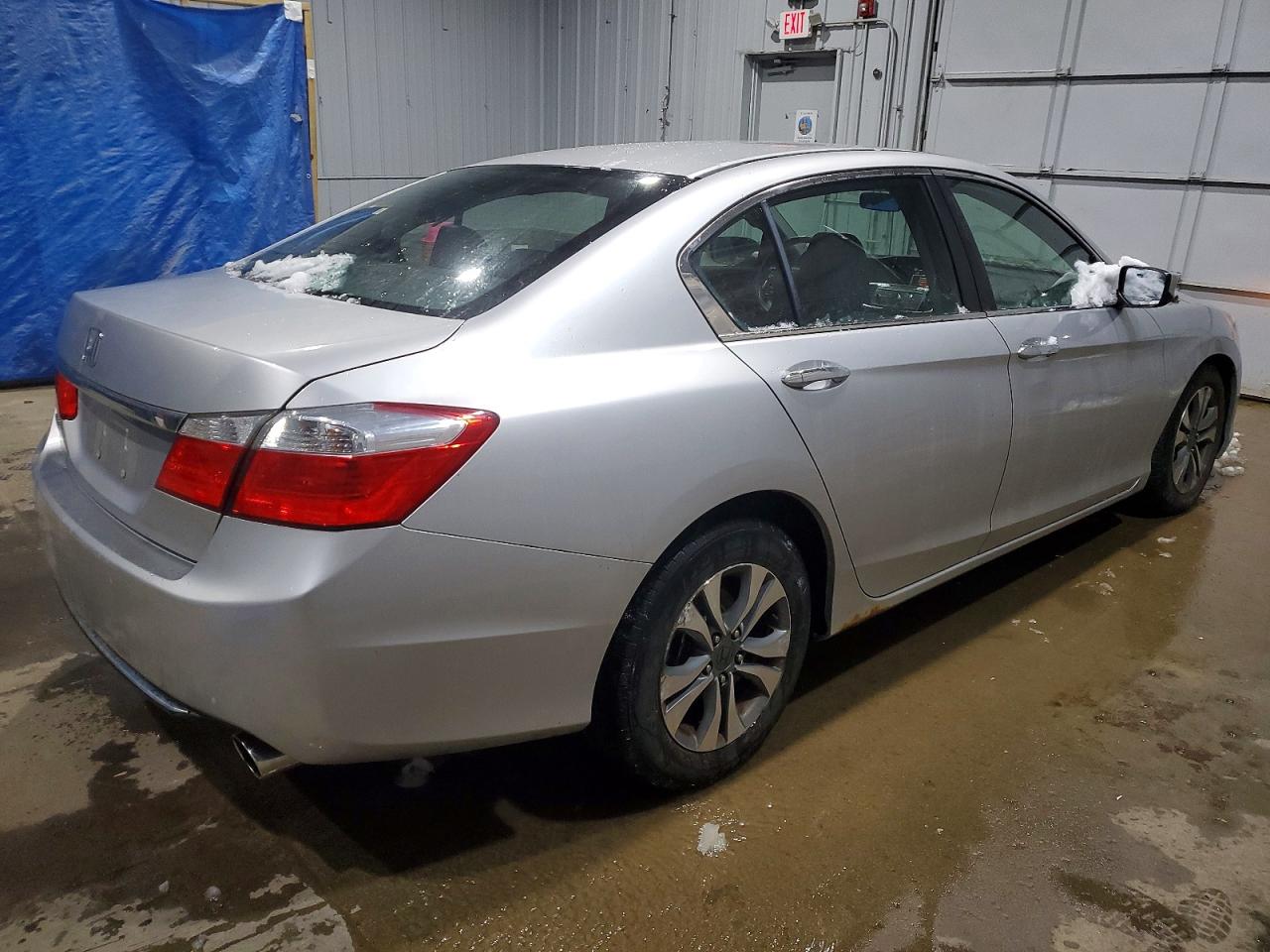 2014 HONDA ACCORD photo 3