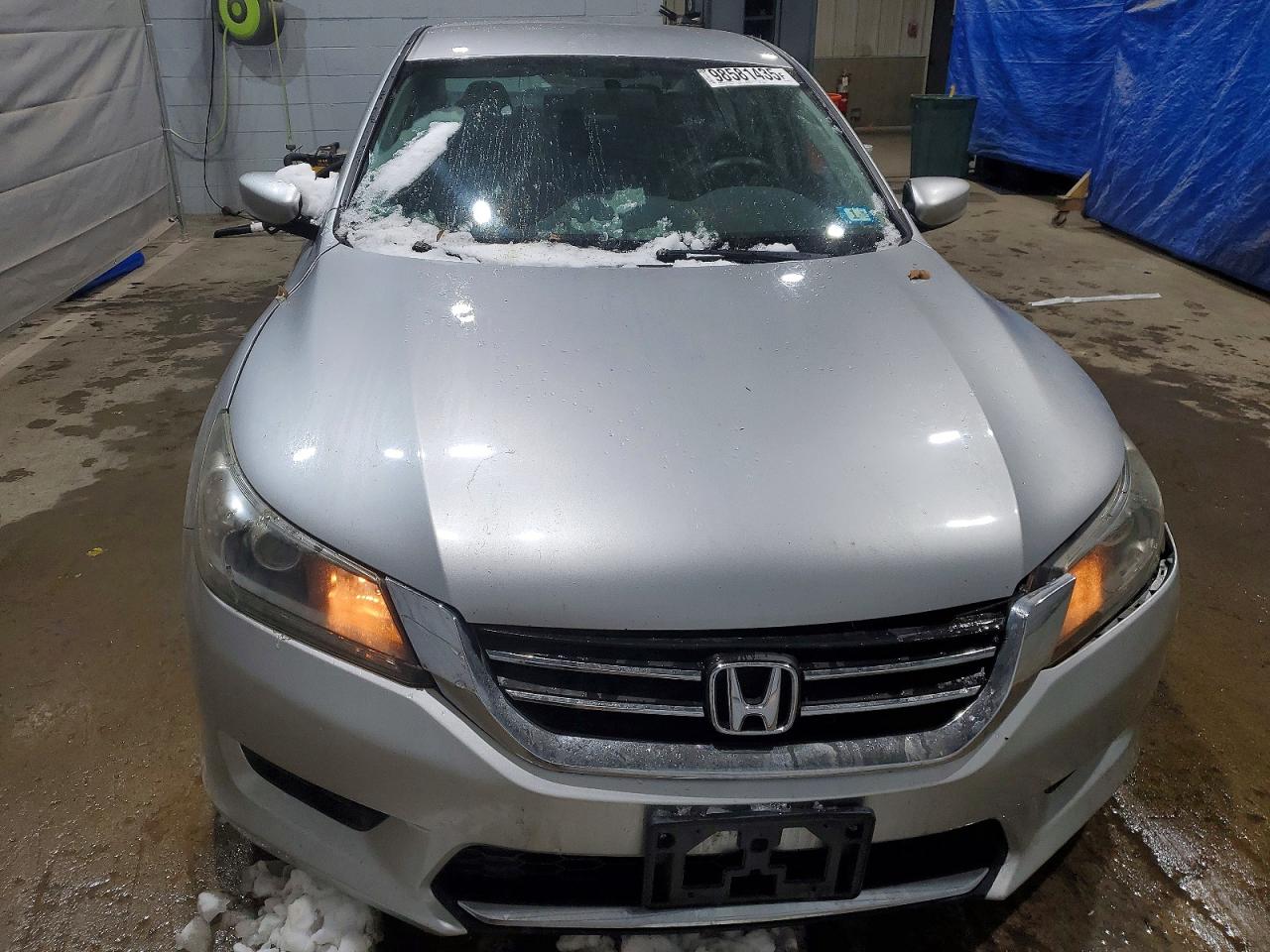 2014 HONDA ACCORD photo 5