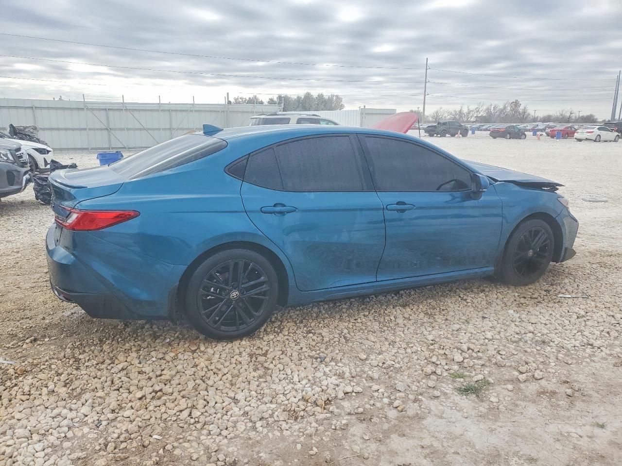 2025 TOYOTA CAMRY XSE photo 3