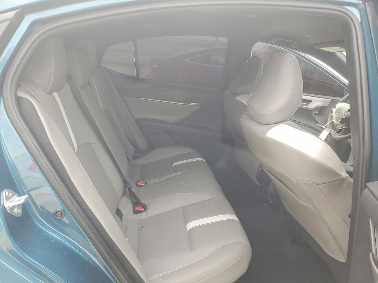 2025 TOYOTA CAMRY XSE photo 10