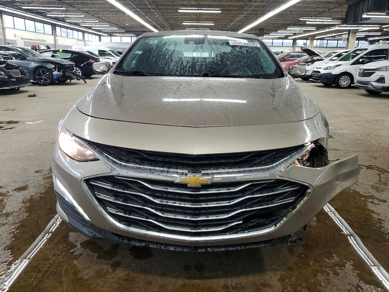 2023 CHEVROLET MALIBU LT photo 5