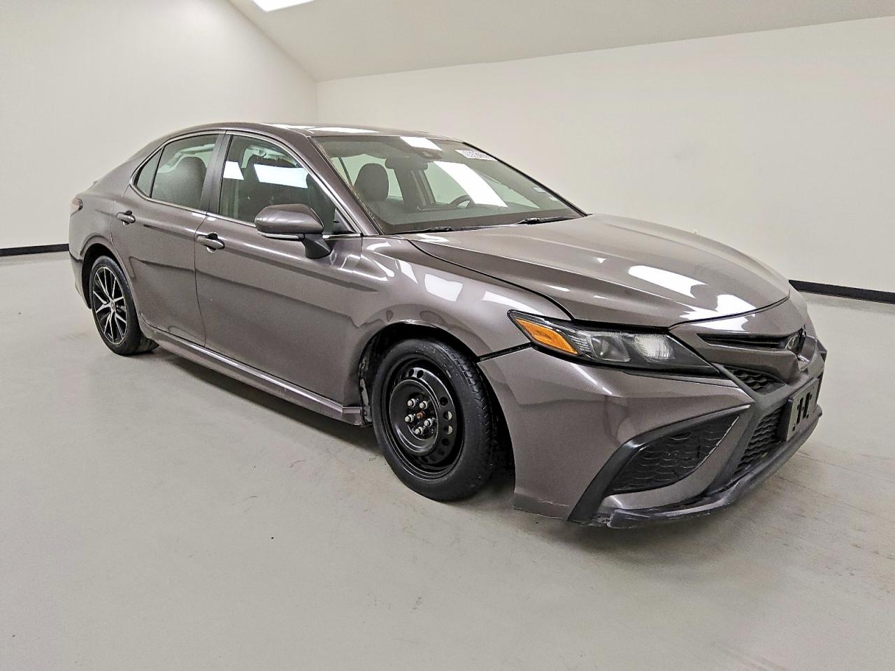 2023 TOYOTA CAMRY SE NIGHT SHADE photo 4