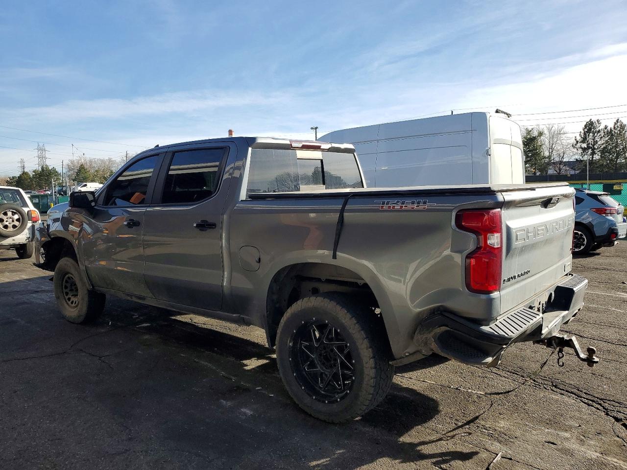 2020 CHEVROLET SILVERADO K1500 LT TRAIL BOSS photo 2