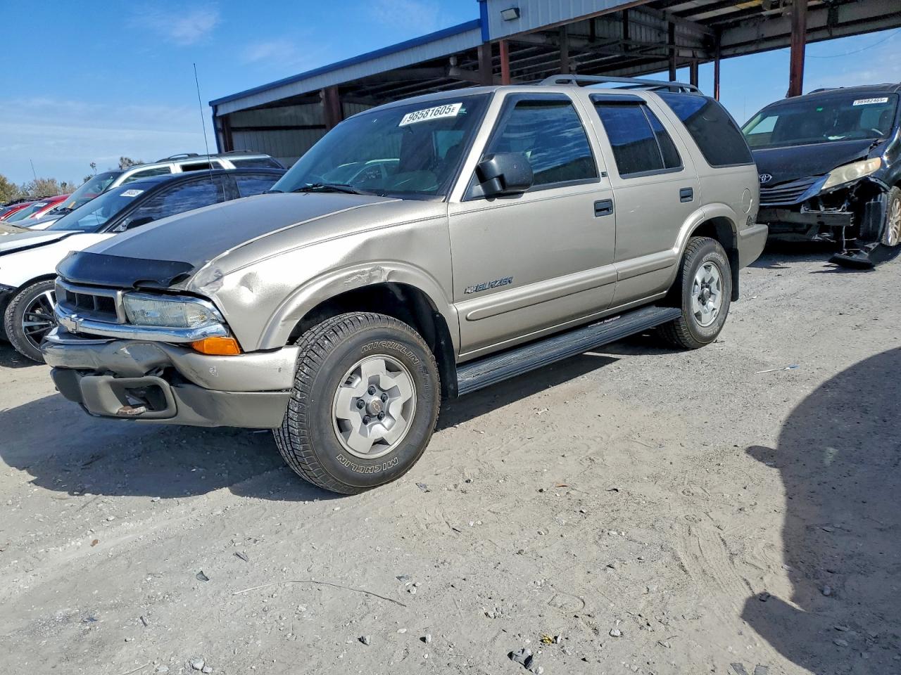 2002 CHEVROLET BLAZER