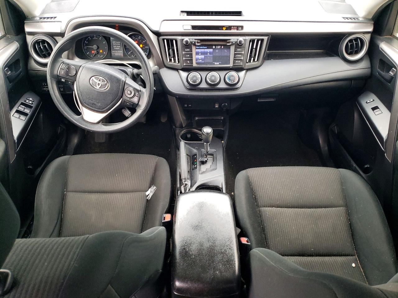 2017 TOYOTA RAV4 LE photo 8