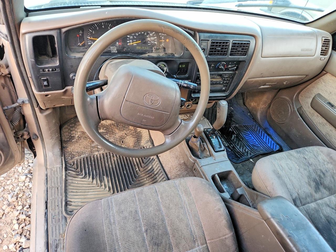 1999 TOYOTA TACOMA XTRACAB photo 22