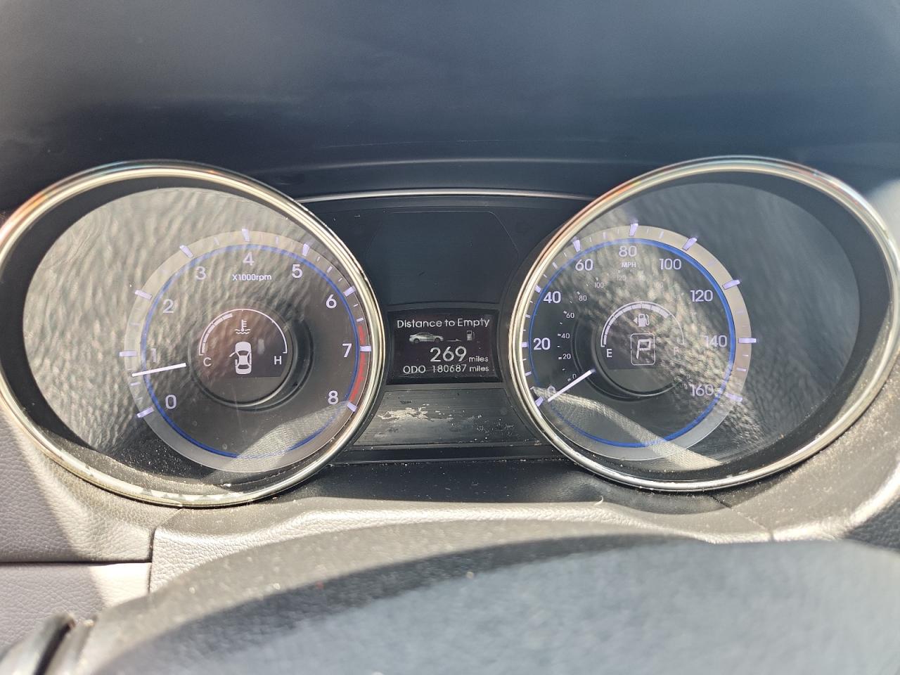 2012 HYUNDAI SONATA SE photo 17