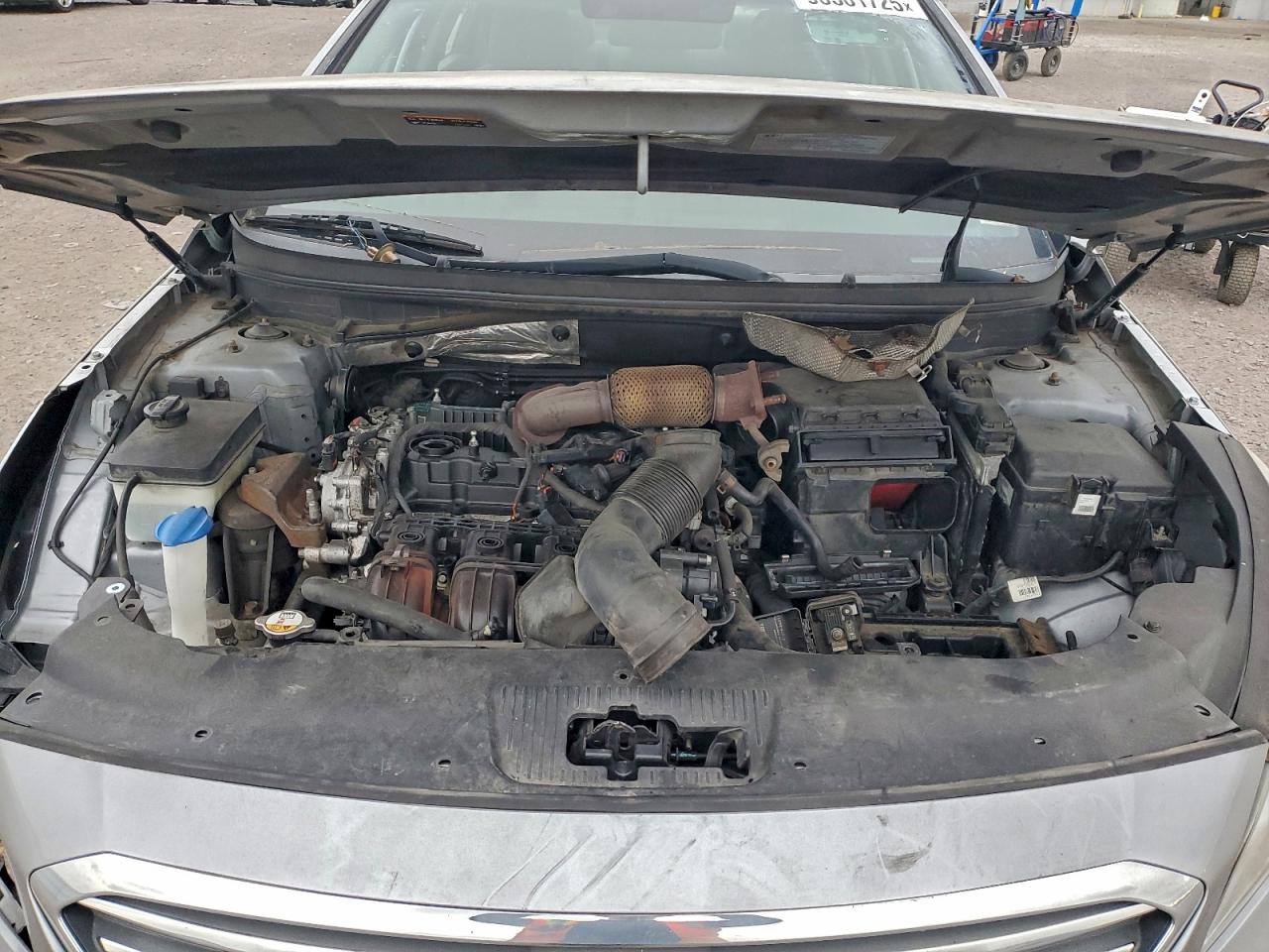 2015 HYUNDAI SONATA SE photo 11