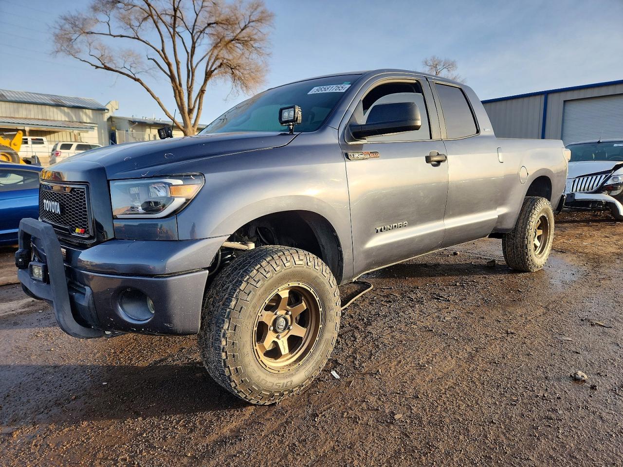 2010 TOYOTA TUNDRA