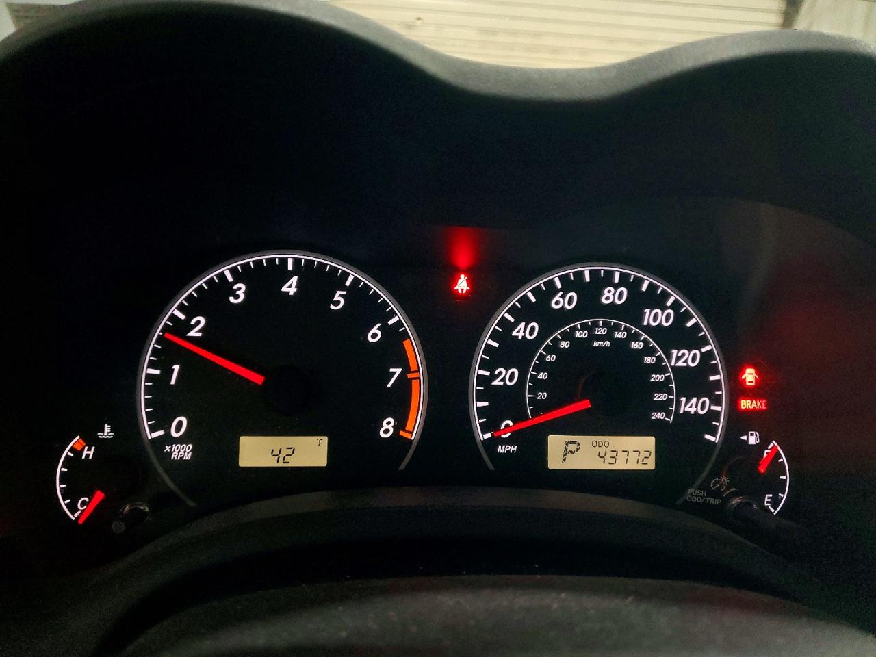 2013 TOYOTA COROLLA BASE photo 9