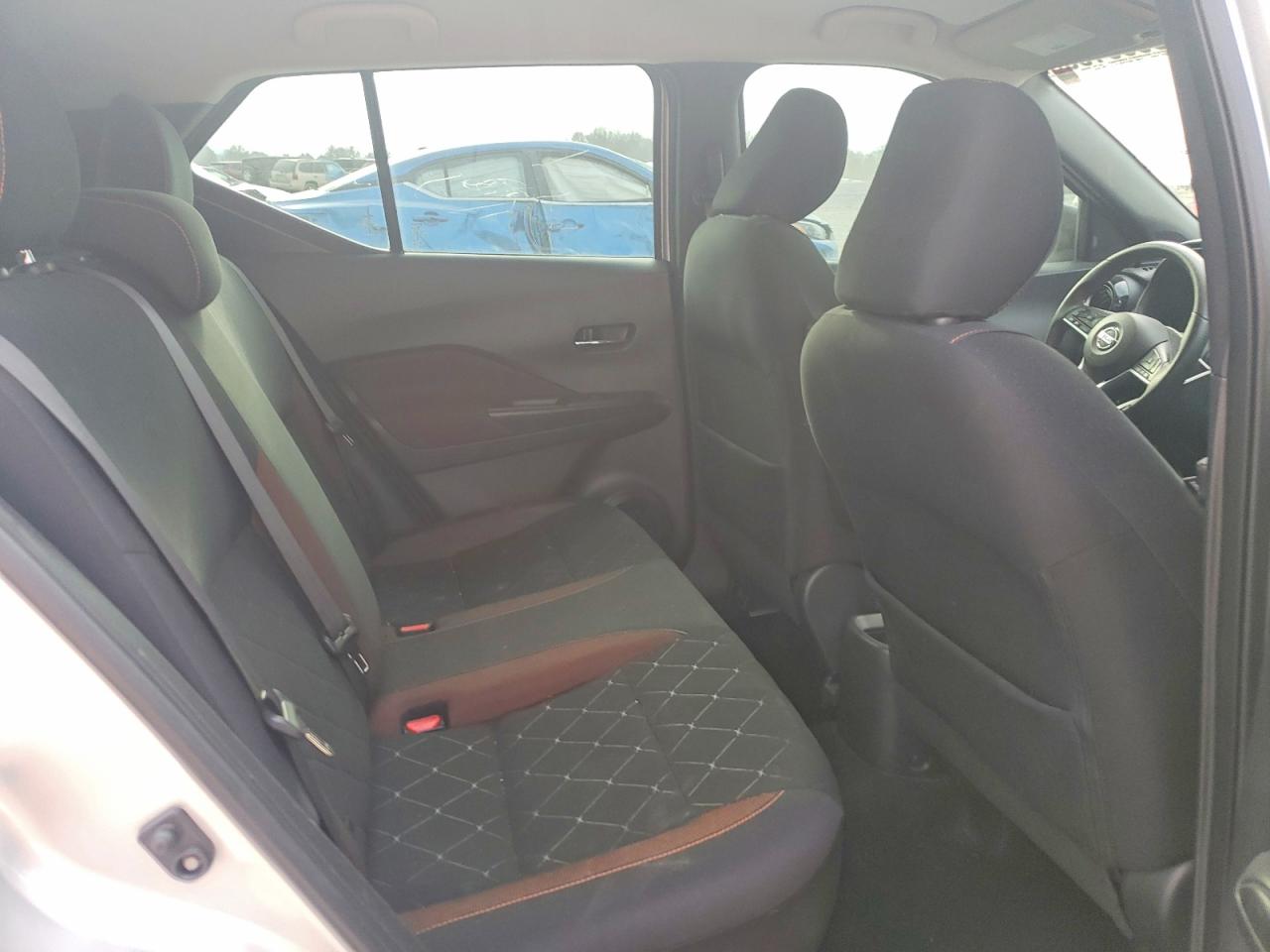 2018 NISSAN KICKS S photo 11