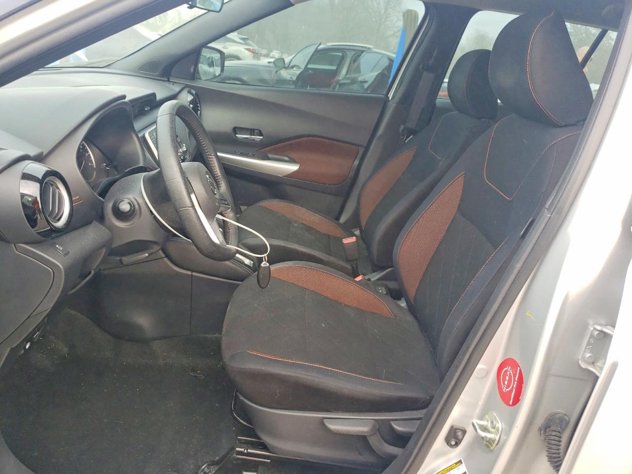 2018 NISSAN KICKS S photo 7