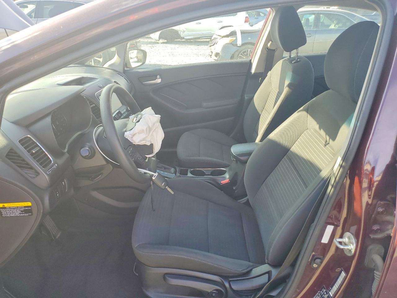2018 KIA FORTE LX photo 13