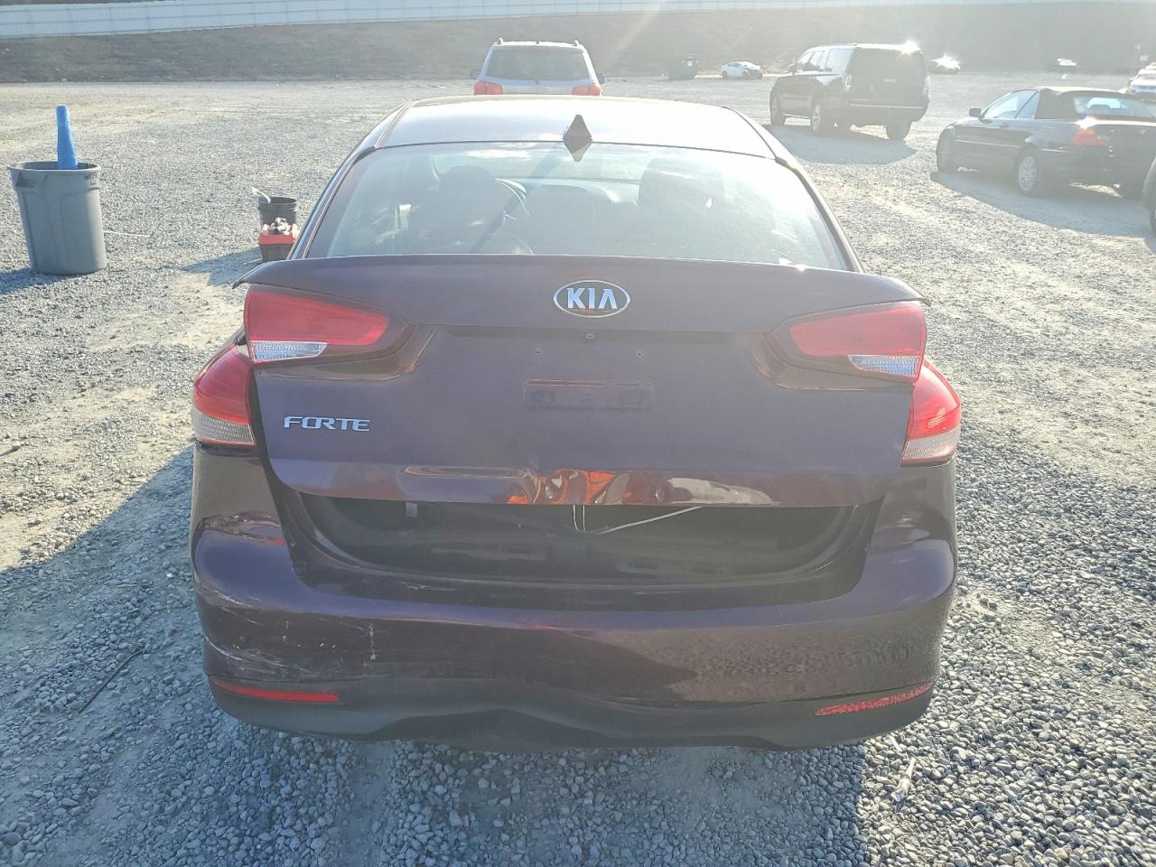 2018 KIA FORTE LX photo 11