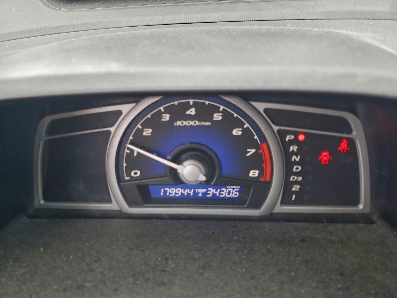 2010 HONDA CIVIC LX photo 9