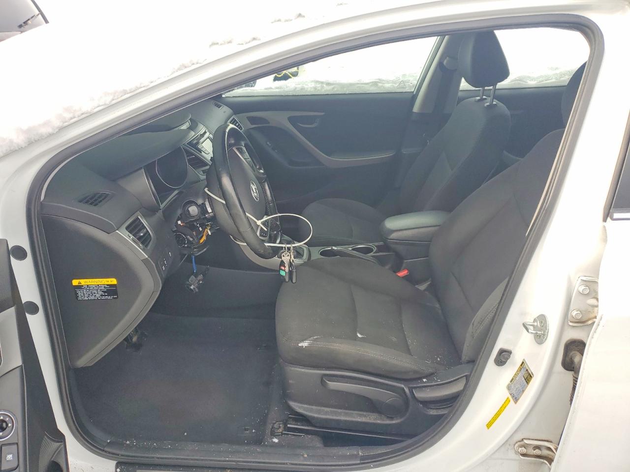 2015 HYUNDAI ELANTRA SE photo 7