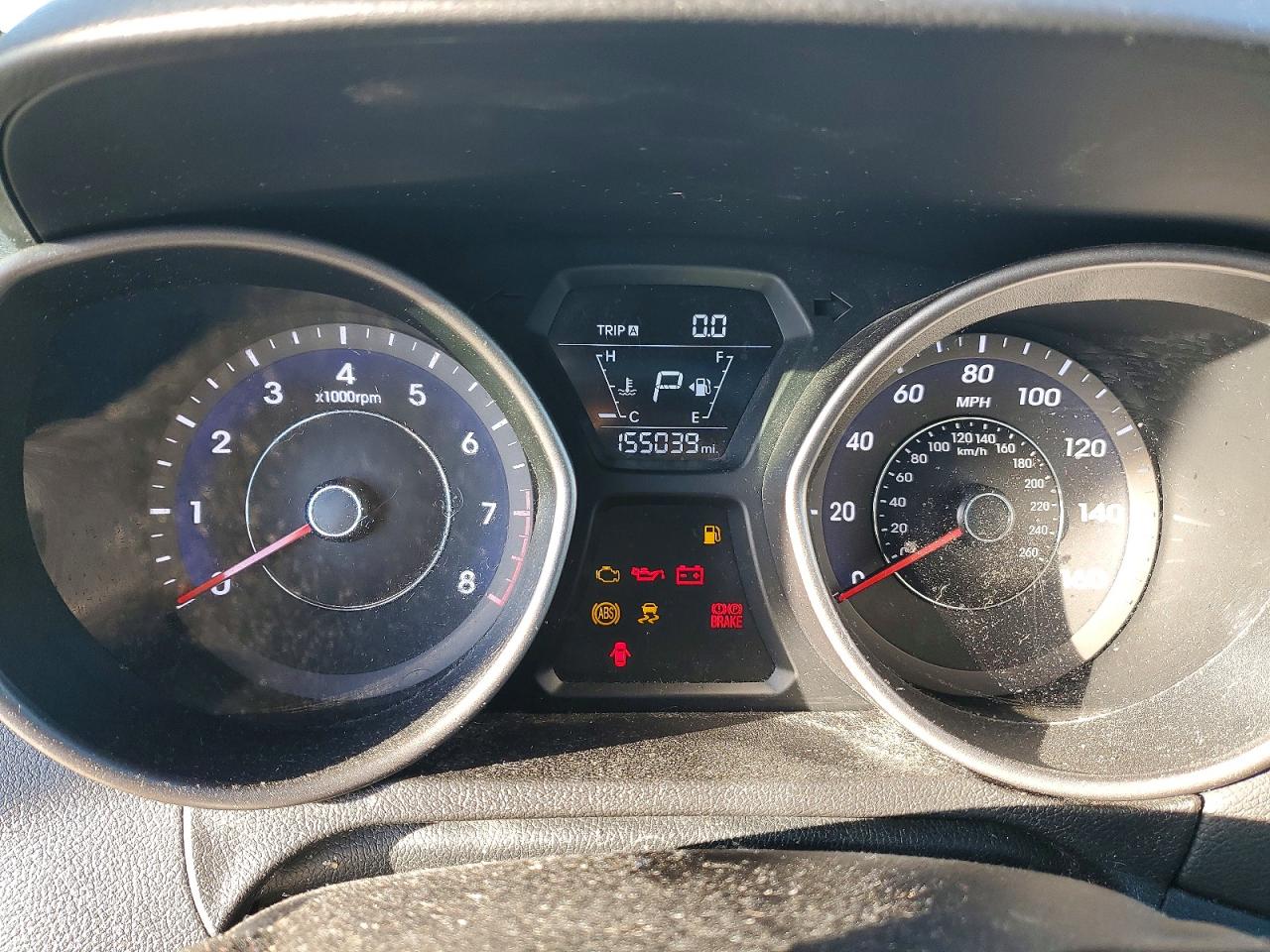 2015 HYUNDAI ELANTRA SE photo 9