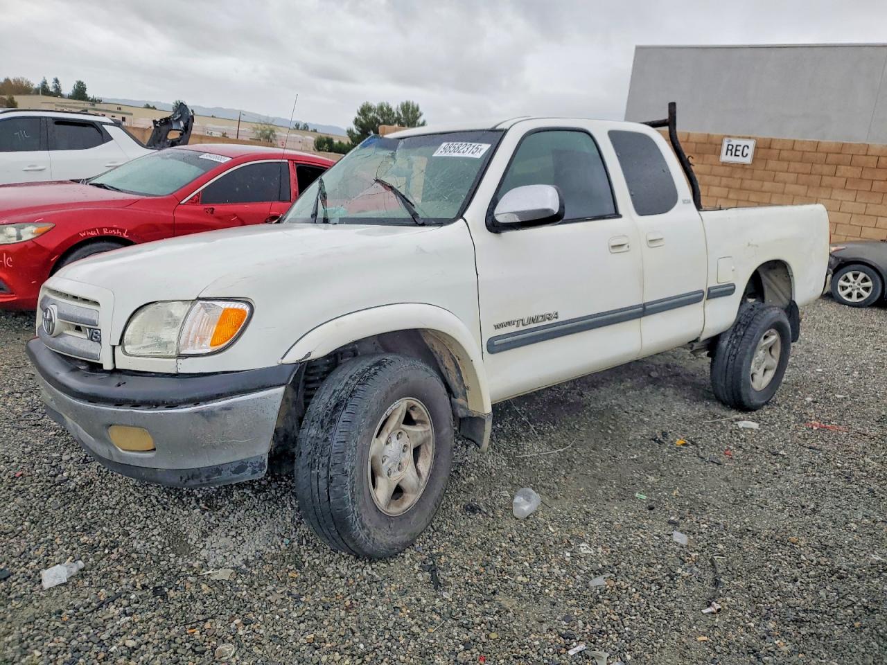 2004 TOYOTA TUNDRA