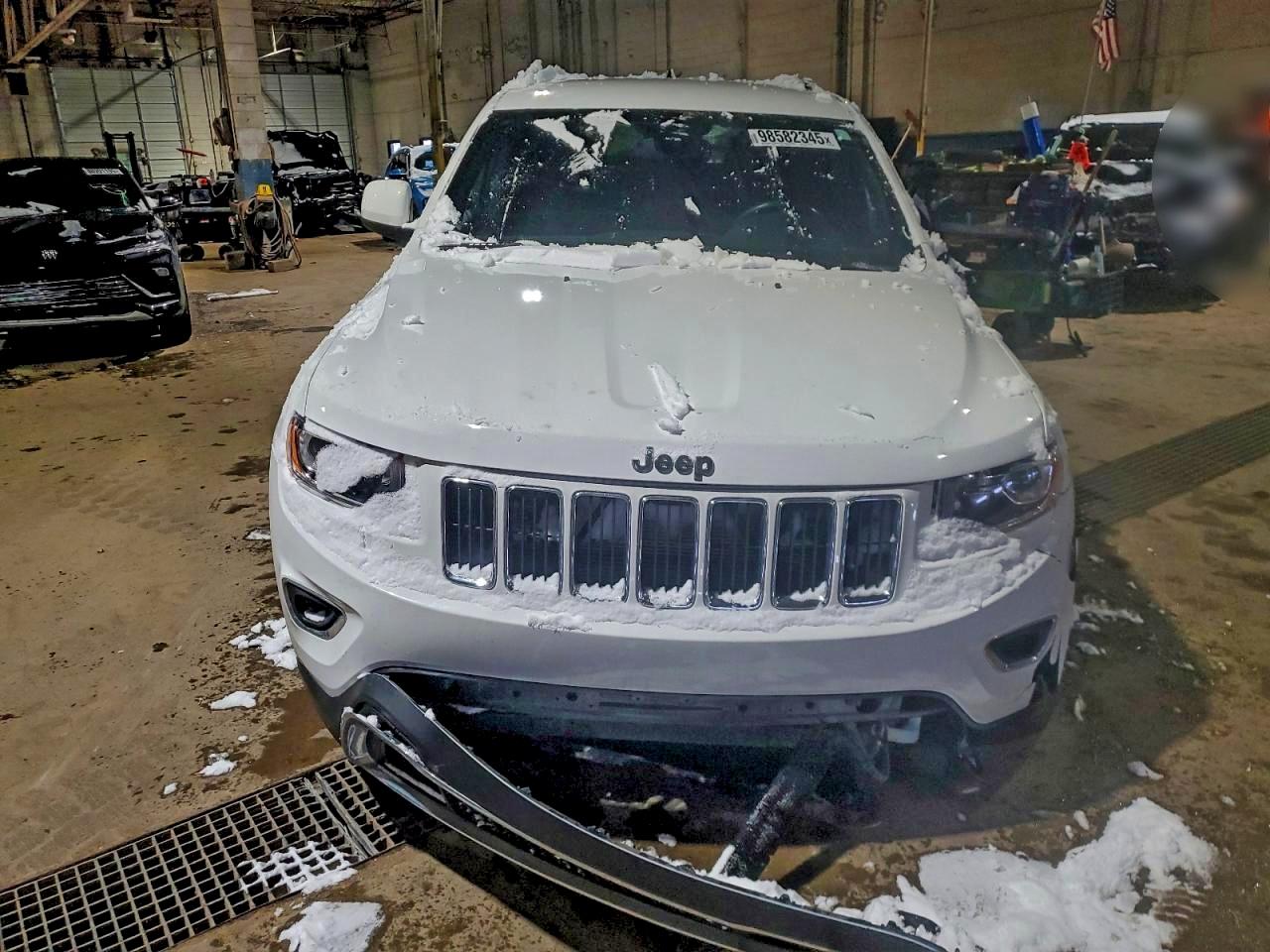 2015 JEEP GRAND CHEROKEE LAREDO photo 5