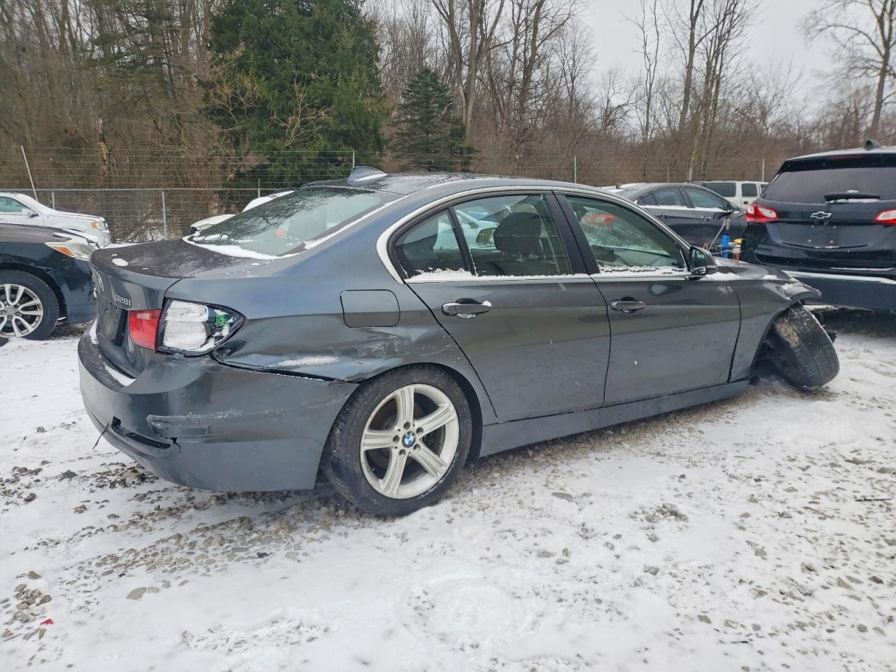 2015 BMW 328 XI SULEV photo 3