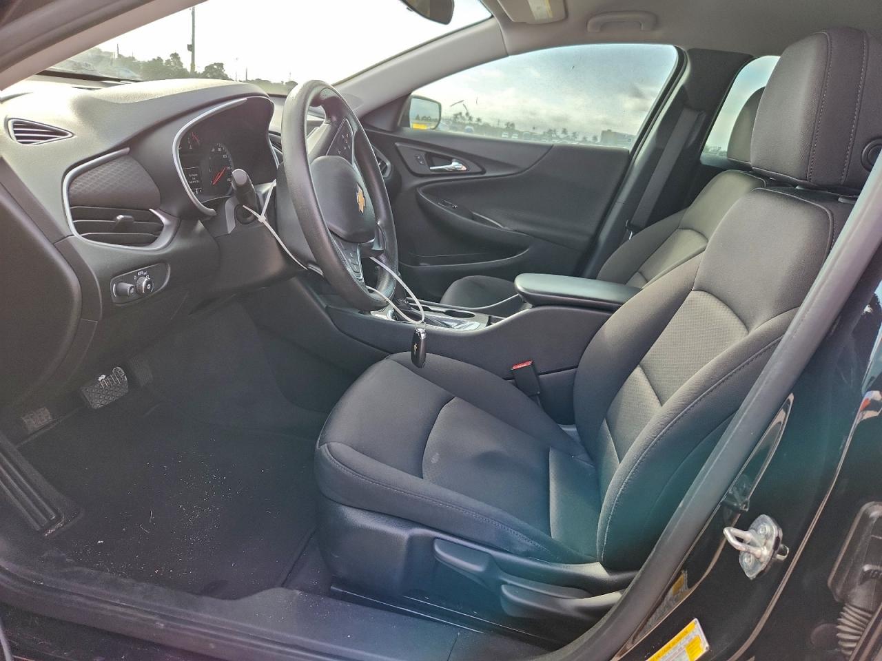2020 CHEVROLET MALIBU LS photo 13