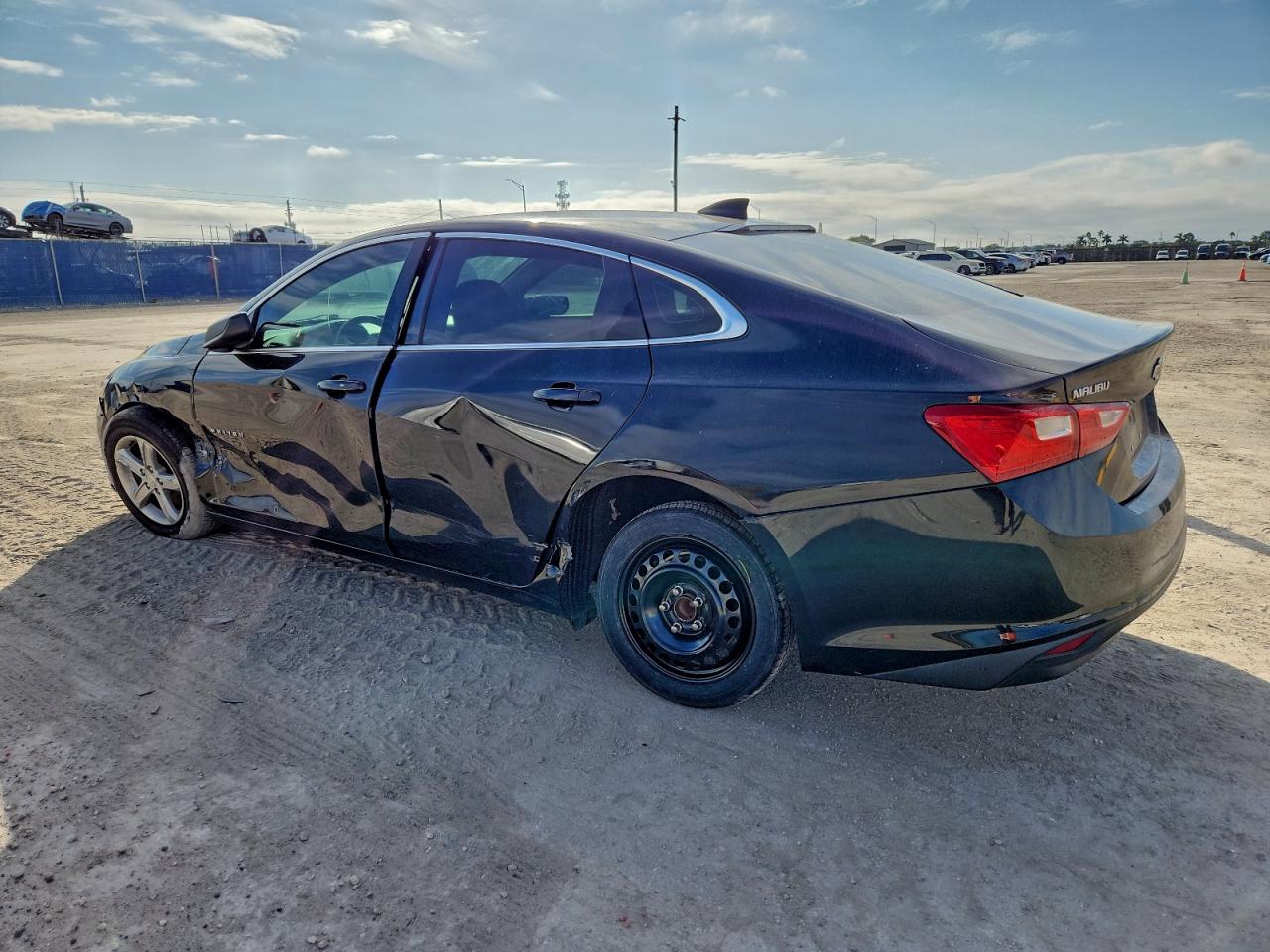 2020 CHEVROLET MALIBU LS photo 3
