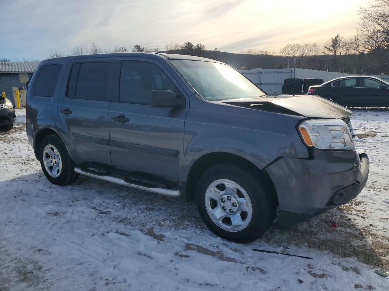 2015 HONDA PILOT LX photo 4