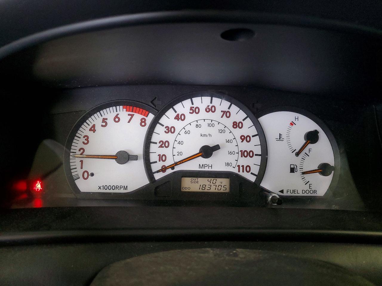 2004 TOYOTA COROLLA CE photo 9
