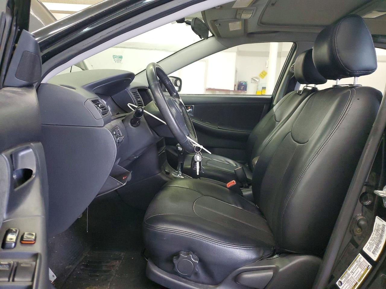 2004 TOYOTA COROLLA CE photo 7
