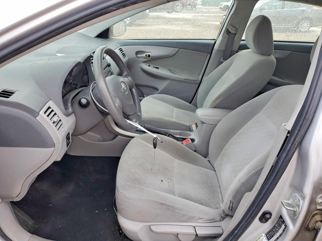 2009 TOYOTA COROLLA BASE photo 7