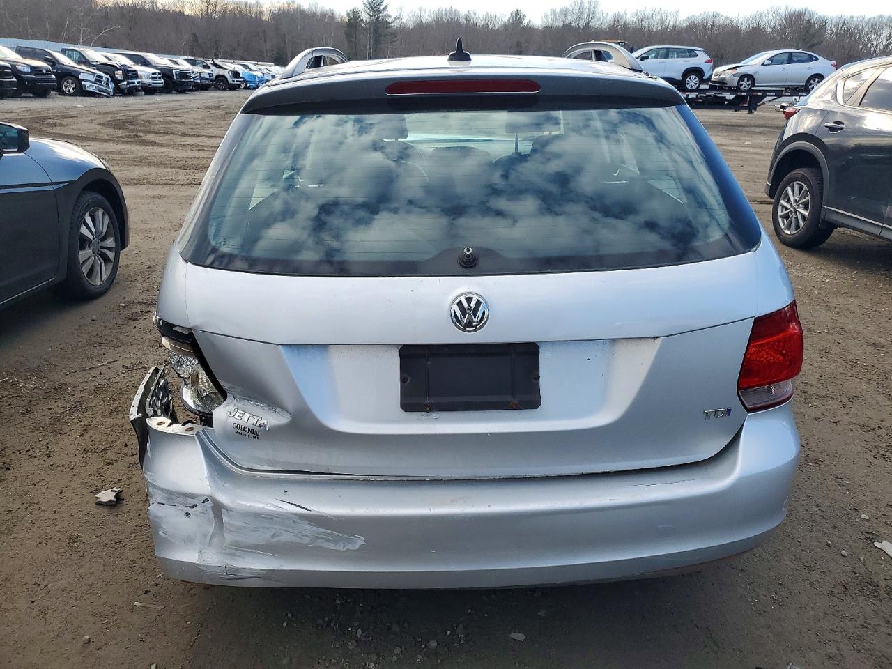 2011 VOLKSWAGEN JETTA TDI photo 6
