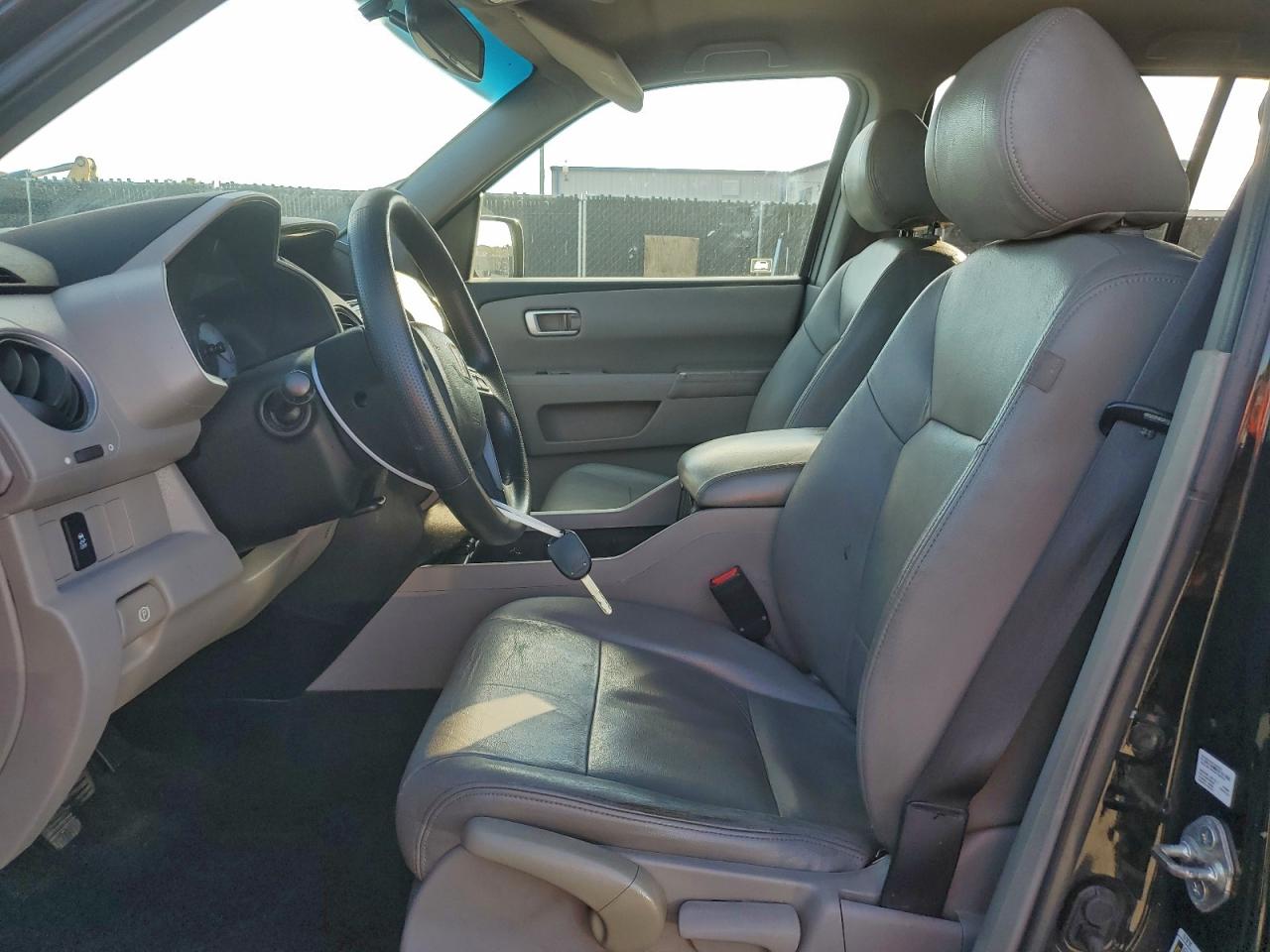 2012 HONDA PILOT LX photo 7