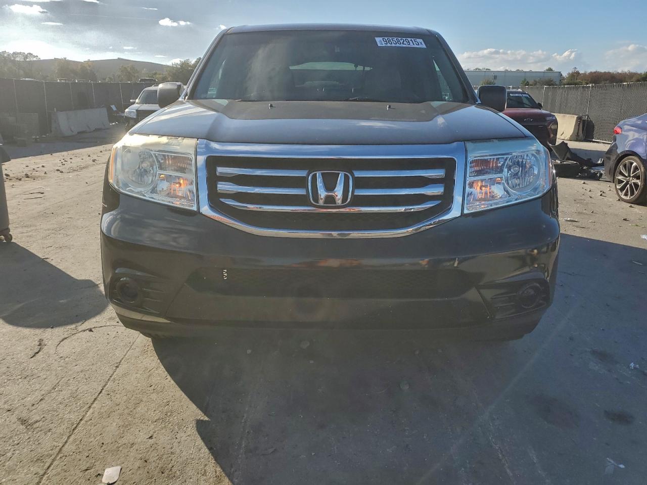 2012 HONDA PILOT LX photo 5