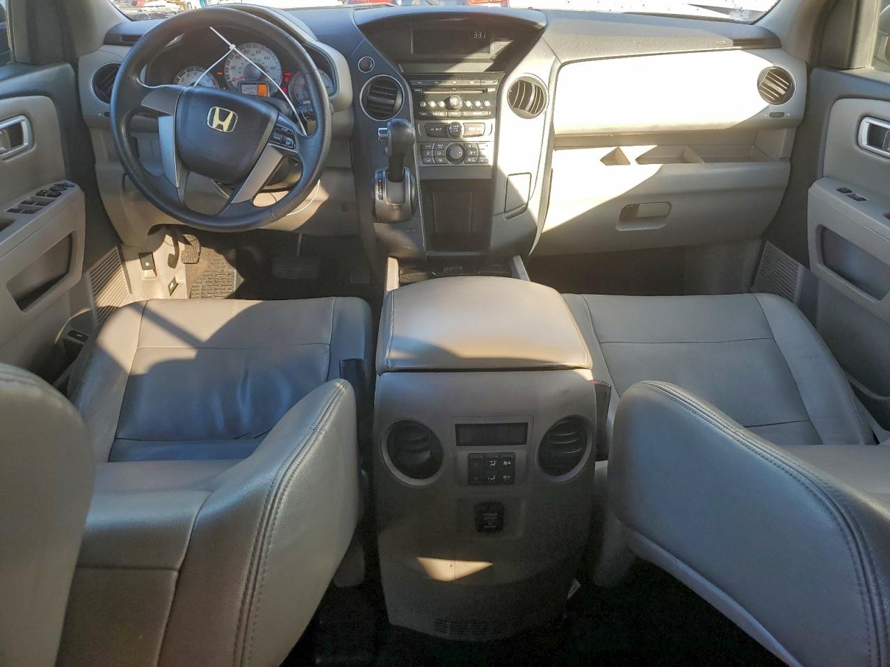 2012 HONDA PILOT LX photo 8