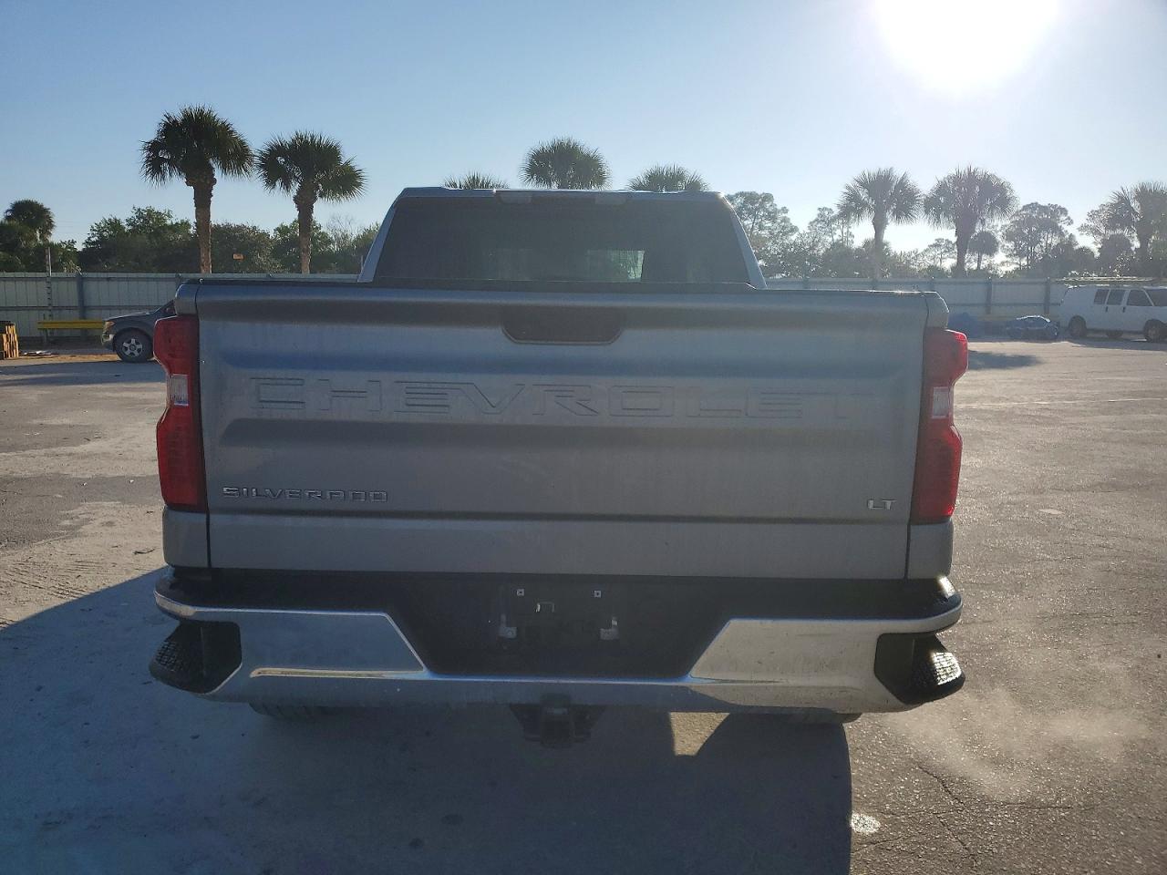 2023 CHEVROLET SILVERADO K1500 LT photo 6