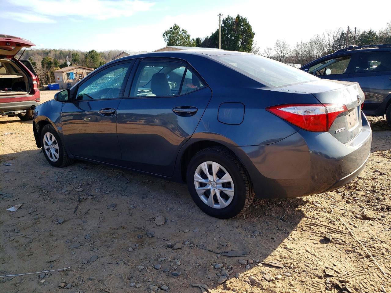 2015 TOYOTA COROLLA L photo 2