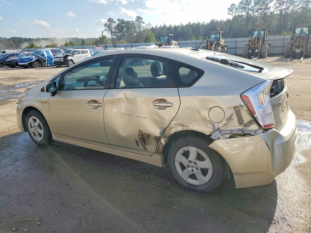 2010 TOYOTA PRIUS photo 2