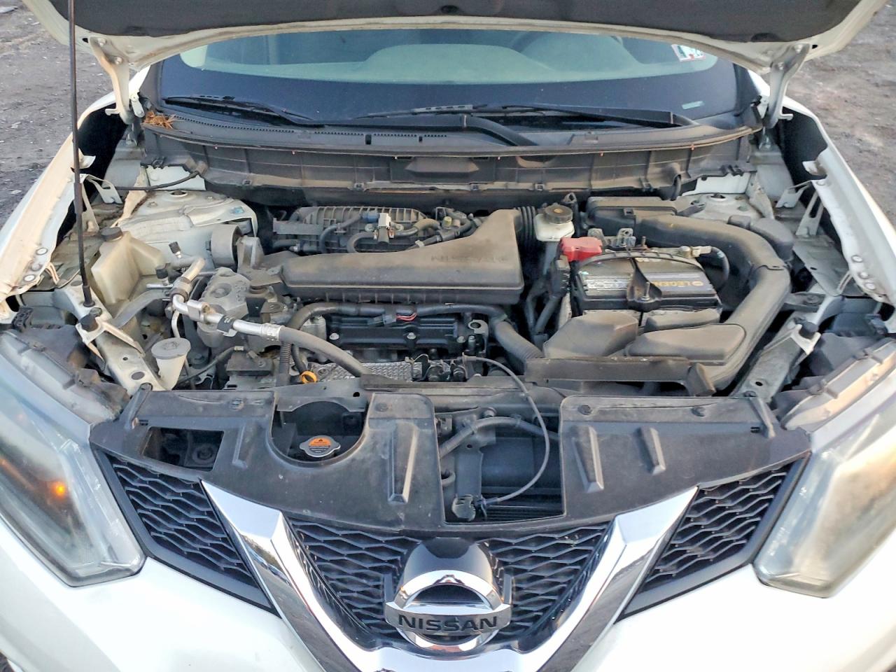 2016 NISSAN ROGUE SV photo 12