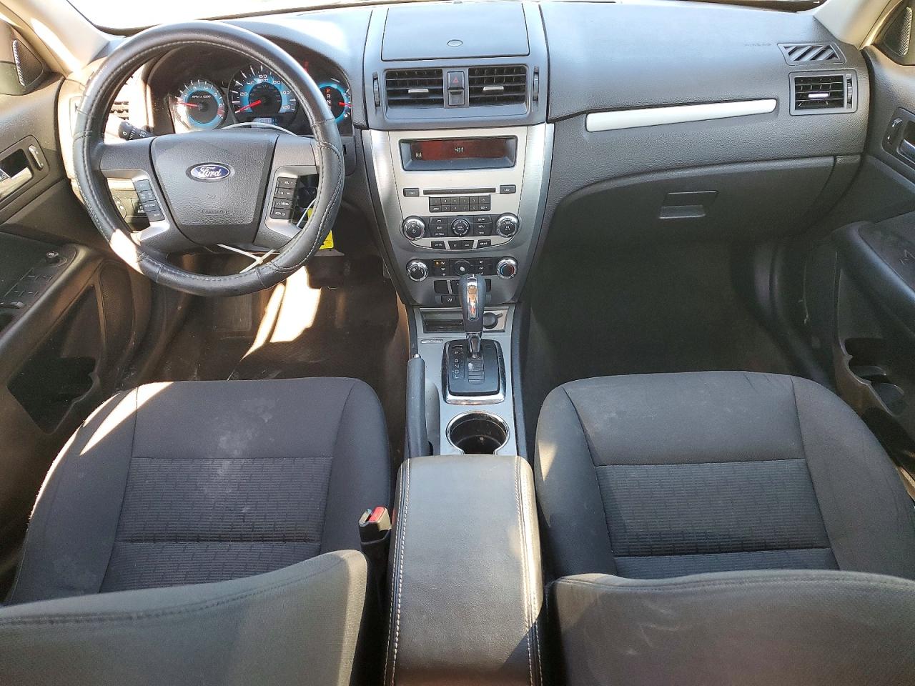 2011 FORD FUSION SE photo 15