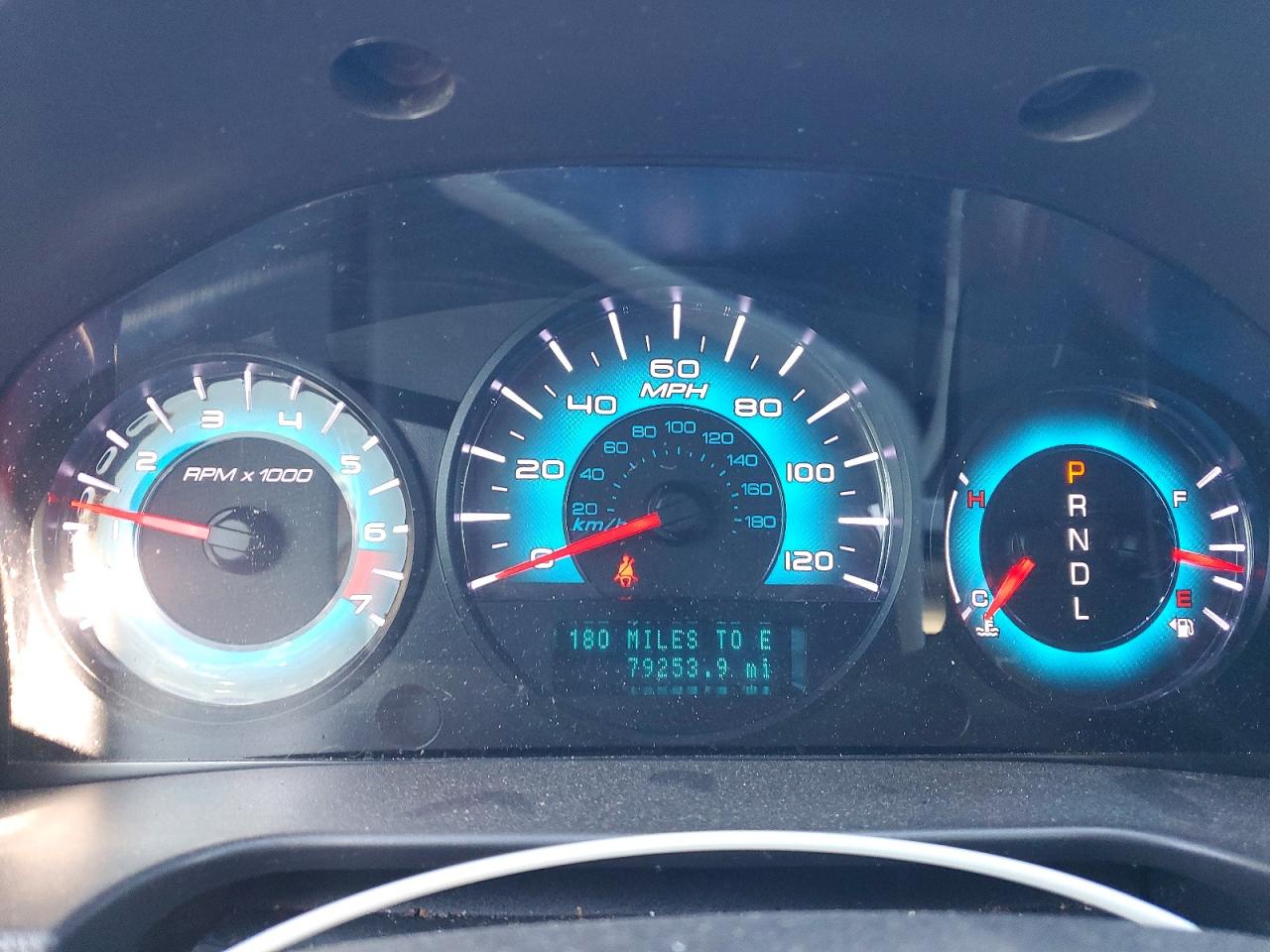2011 FORD FUSION SE photo 17