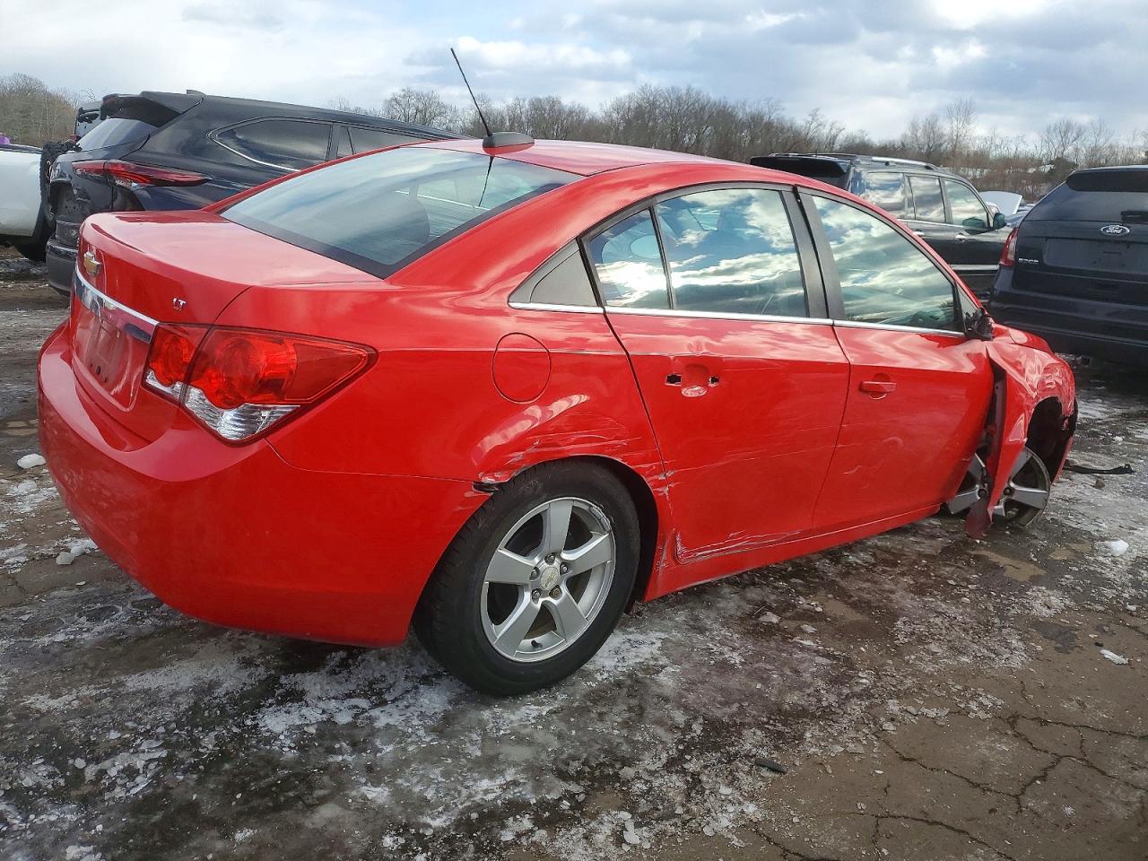 2015 CHEVROLET CRUZE LT photo 3