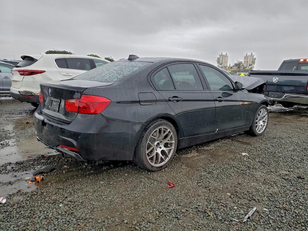 2015 BMW 320 I photo 3