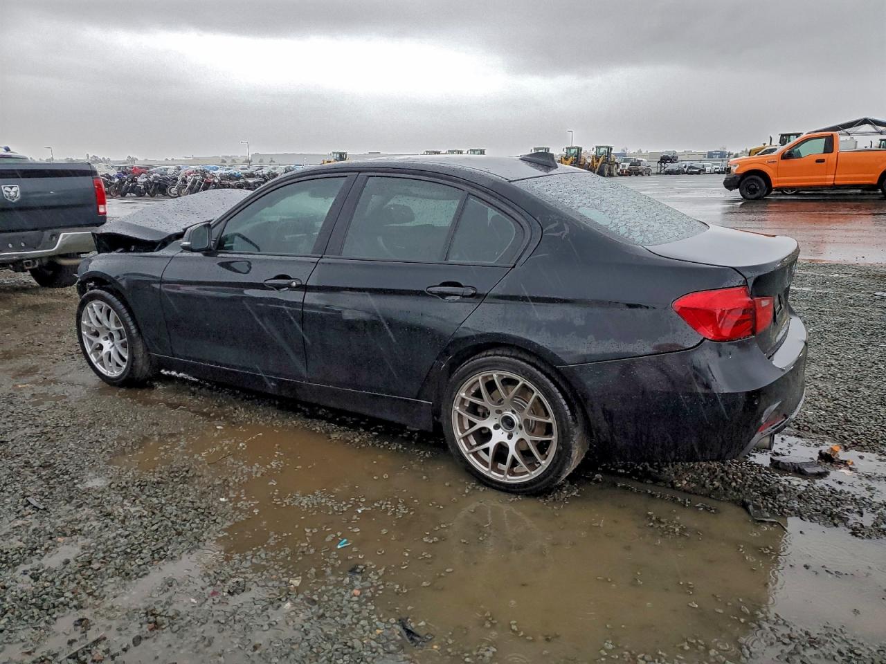 2015 BMW 320 I photo 2