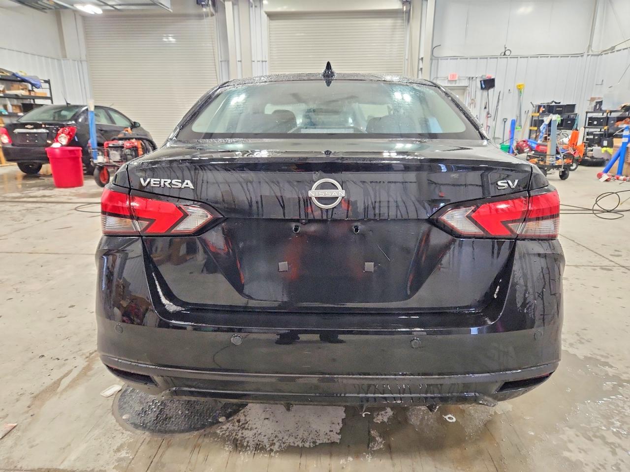 2024 NISSAN VERSA SV photo 6