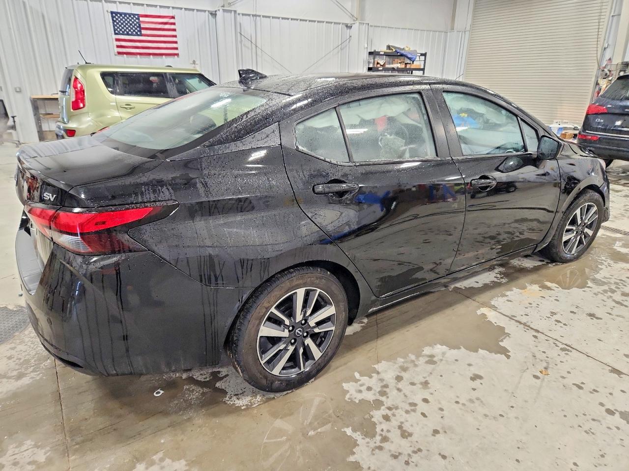 2024 NISSAN VERSA SV photo 3
