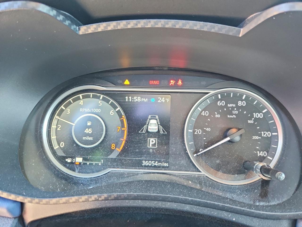 2024 NISSAN VERSA SV photo 9
