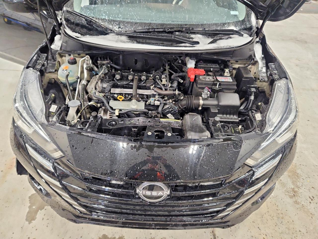 2024 NISSAN VERSA SV photo 11